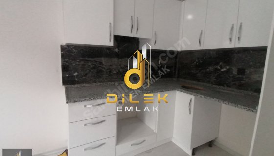 ZONGULDAK EREĞLİDE ÇARŞIAYA 5 DK. MESAFEDE 0.99 KREDİ İLE SATILIK DAİRE